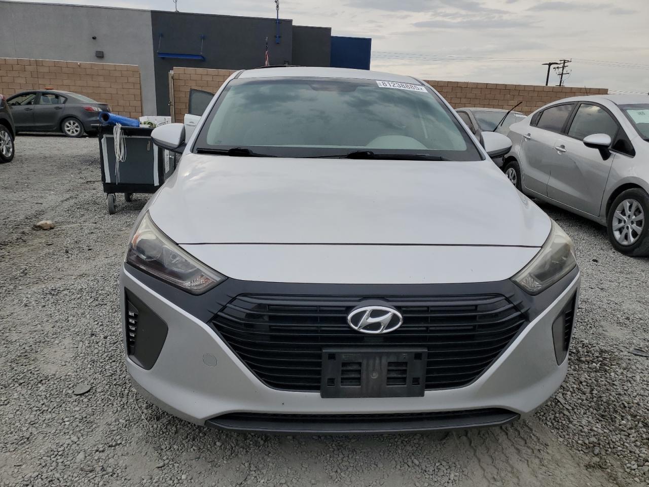 2019 Hyundai Ioniq Blue - Фото 5