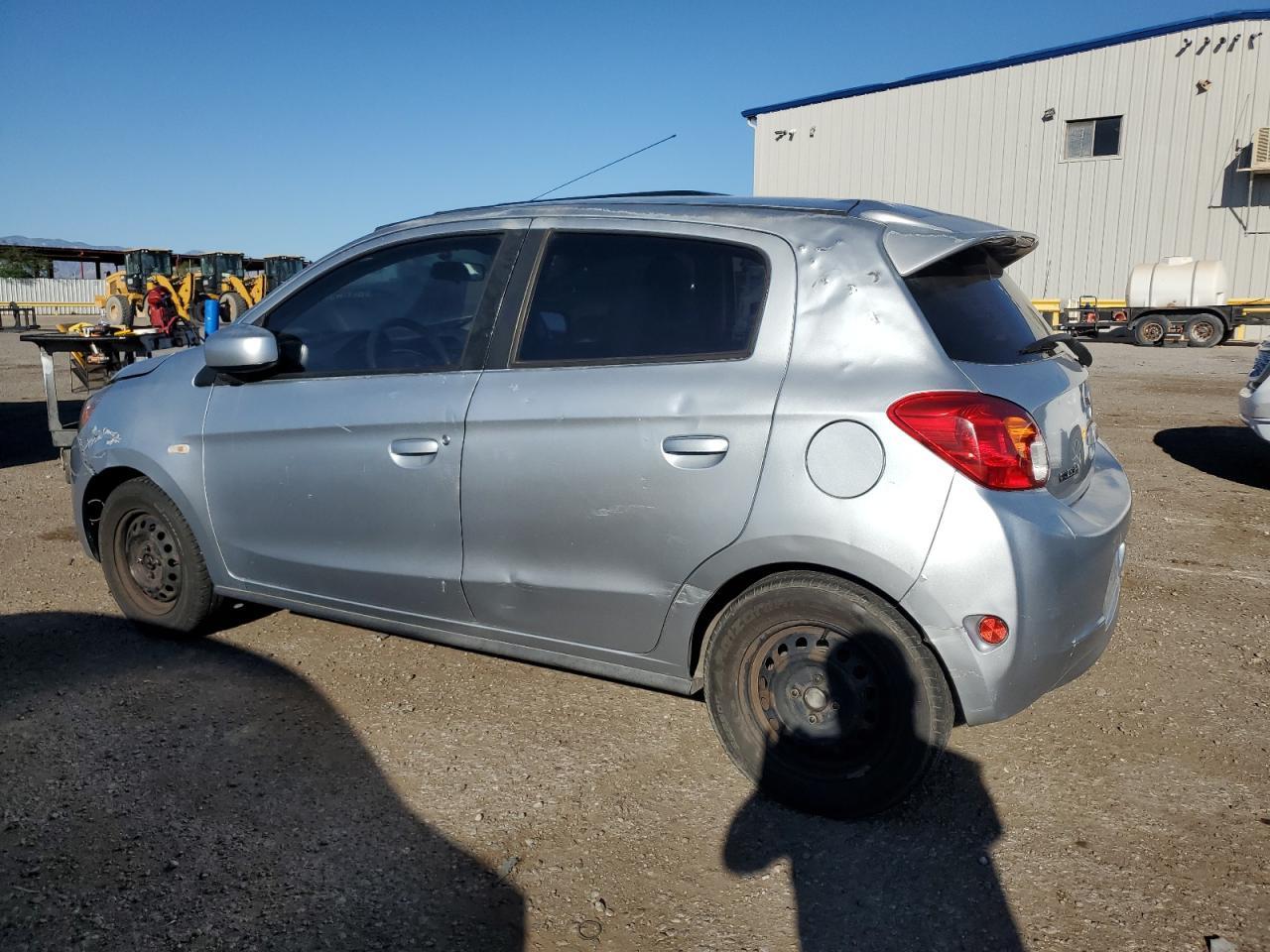 2014 Mitsubishi Mirage De - Фото 2