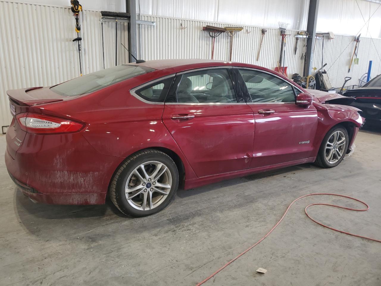 2015 Ford Fusion Titanium Hev - Image 3
