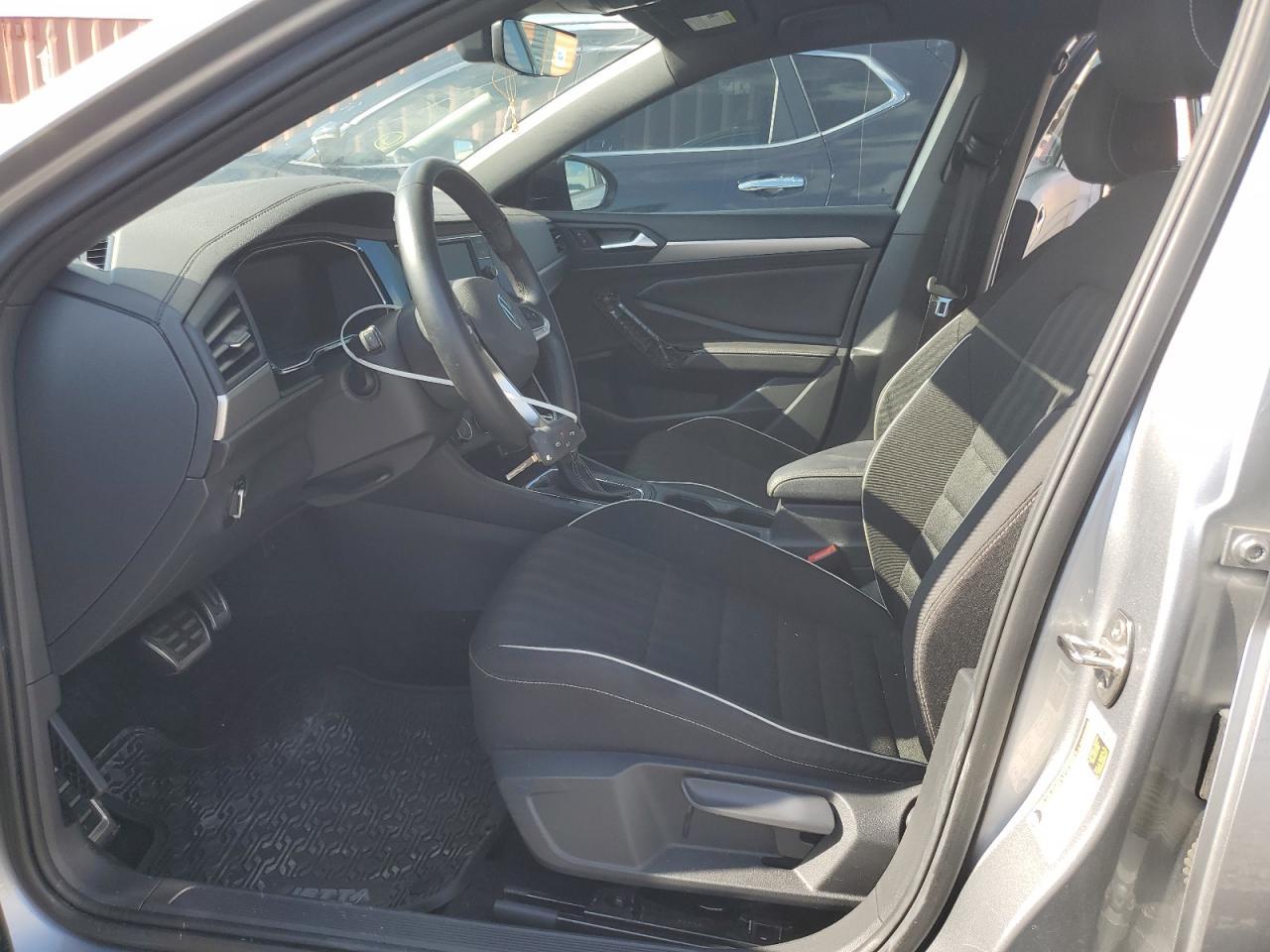 2023 Volkswagen Jetta Sport - Фото 7