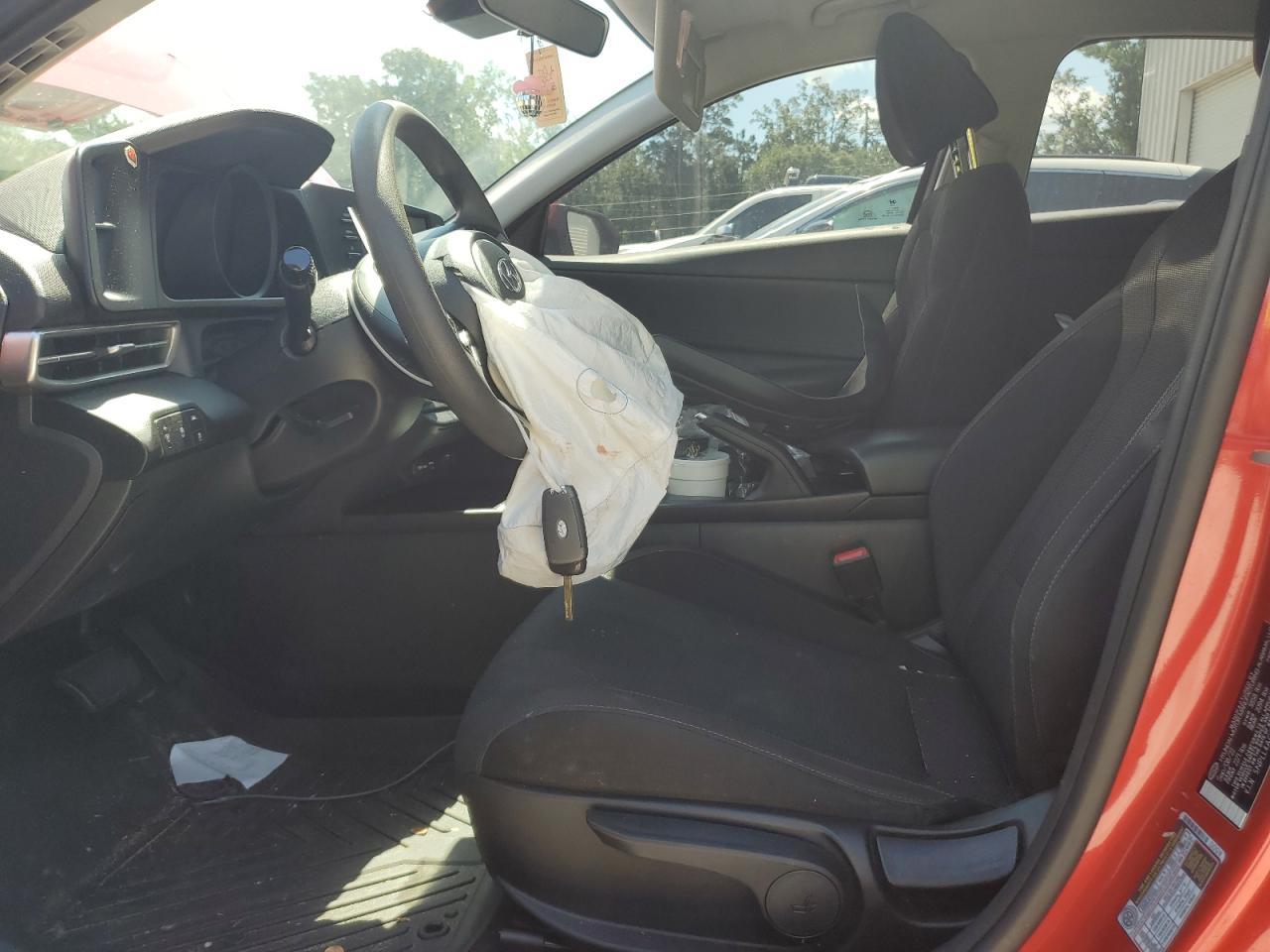 2023 Hyundai Elantra Se - Фото 7