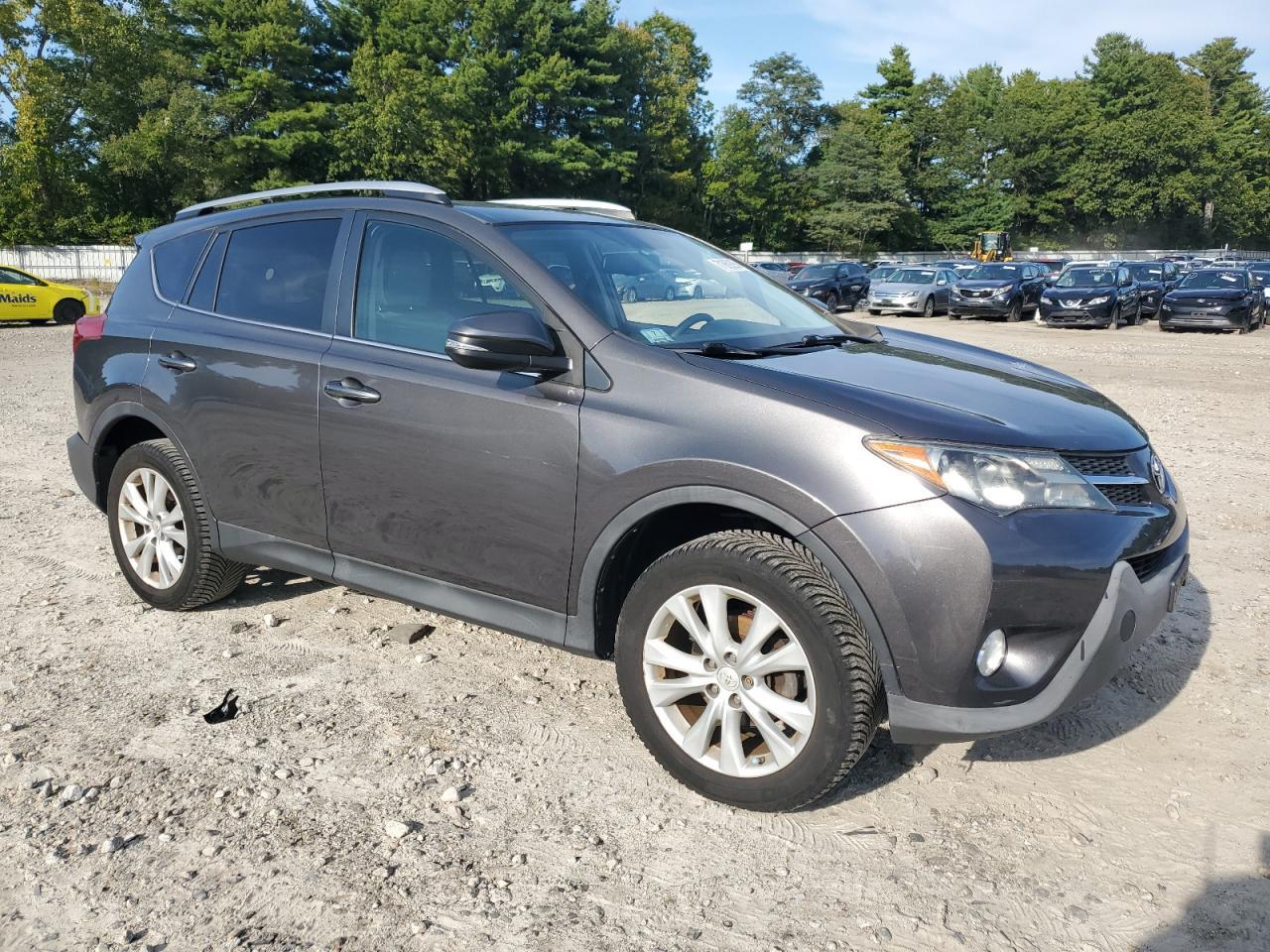 2015 Toyota Rav4 Limited - Image 4