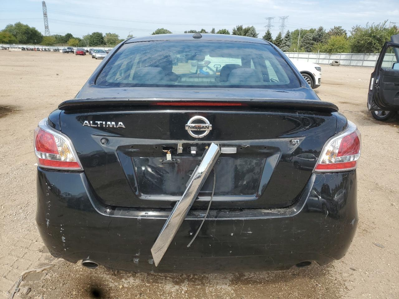 2015 Nissan Altima 2.5 - Image 6