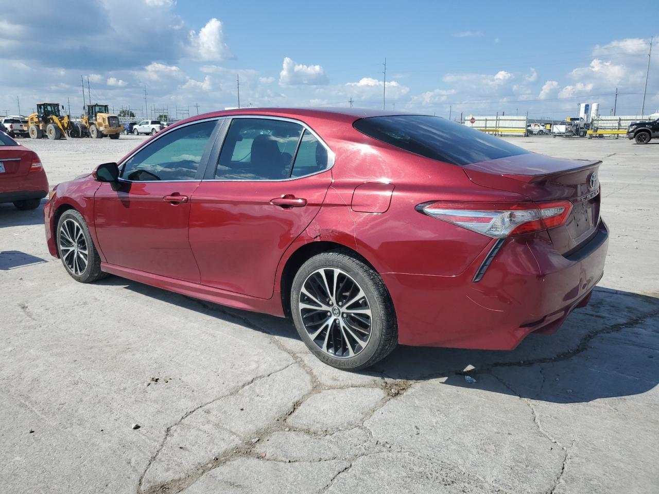 2018 Toyota Camry L - Фото 2