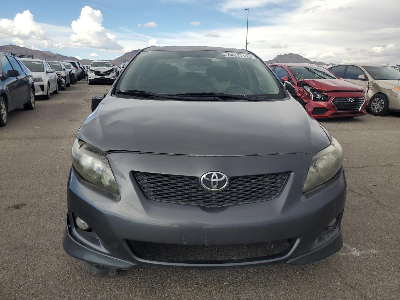 2010 Toyota Corolla Base - Фото 5