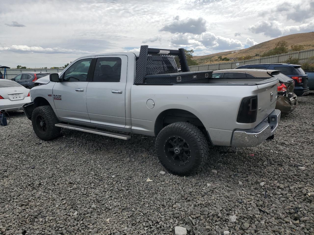 2016 Ram 2500 Slt - Image 2