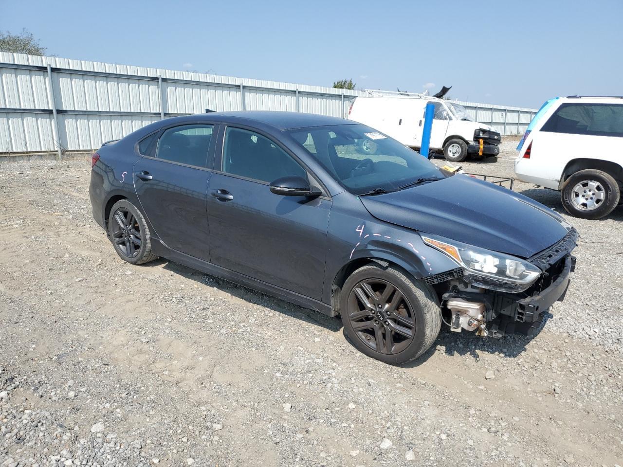 2021 Kia Forte Gt Line - Image 4