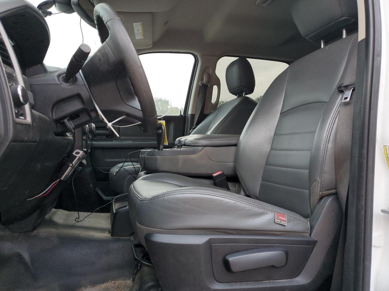 2018 Ram 2500 St - Фото 7