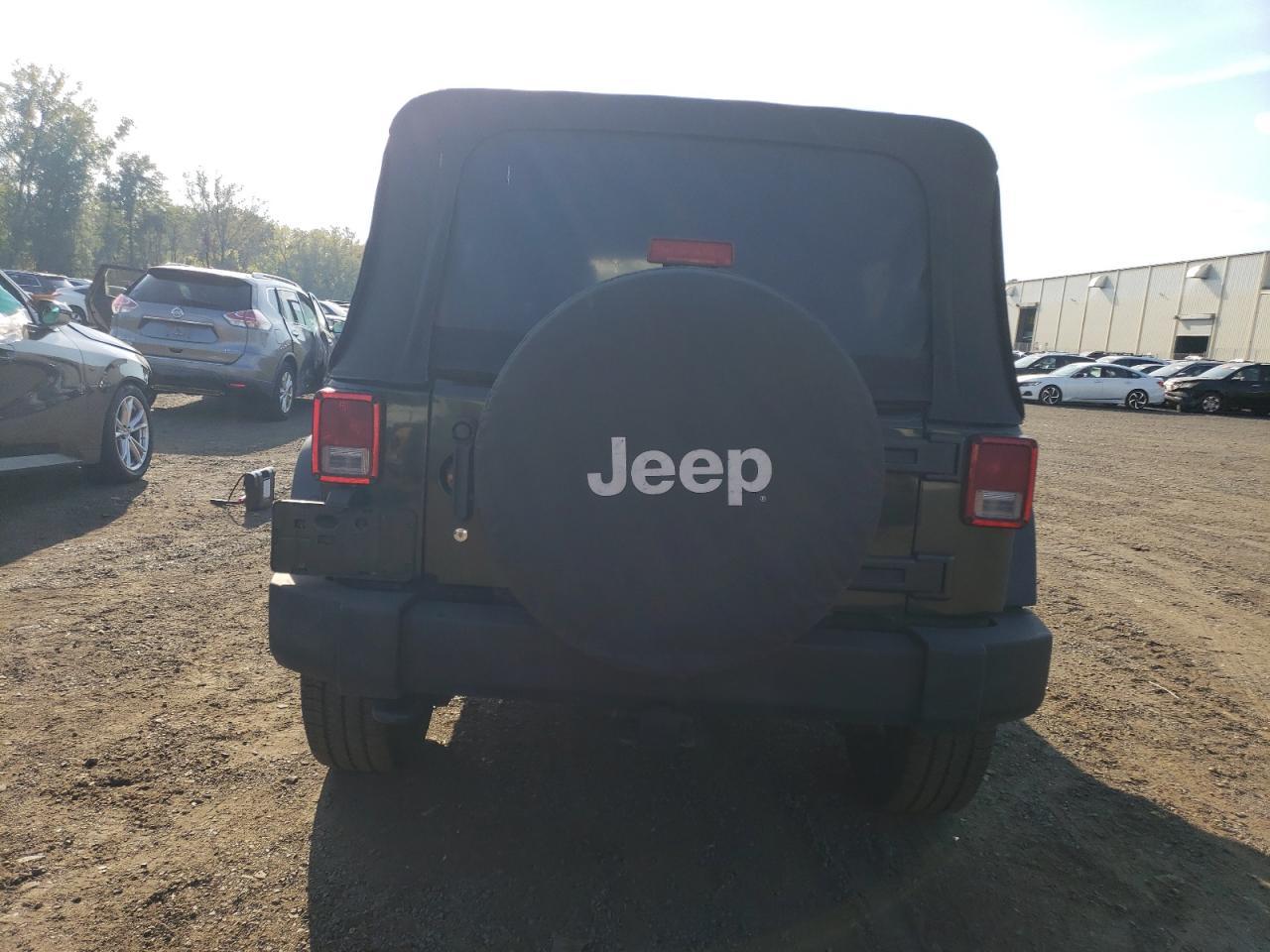 2010 Jeep Wrangler Unlimited Sport - Фото 6