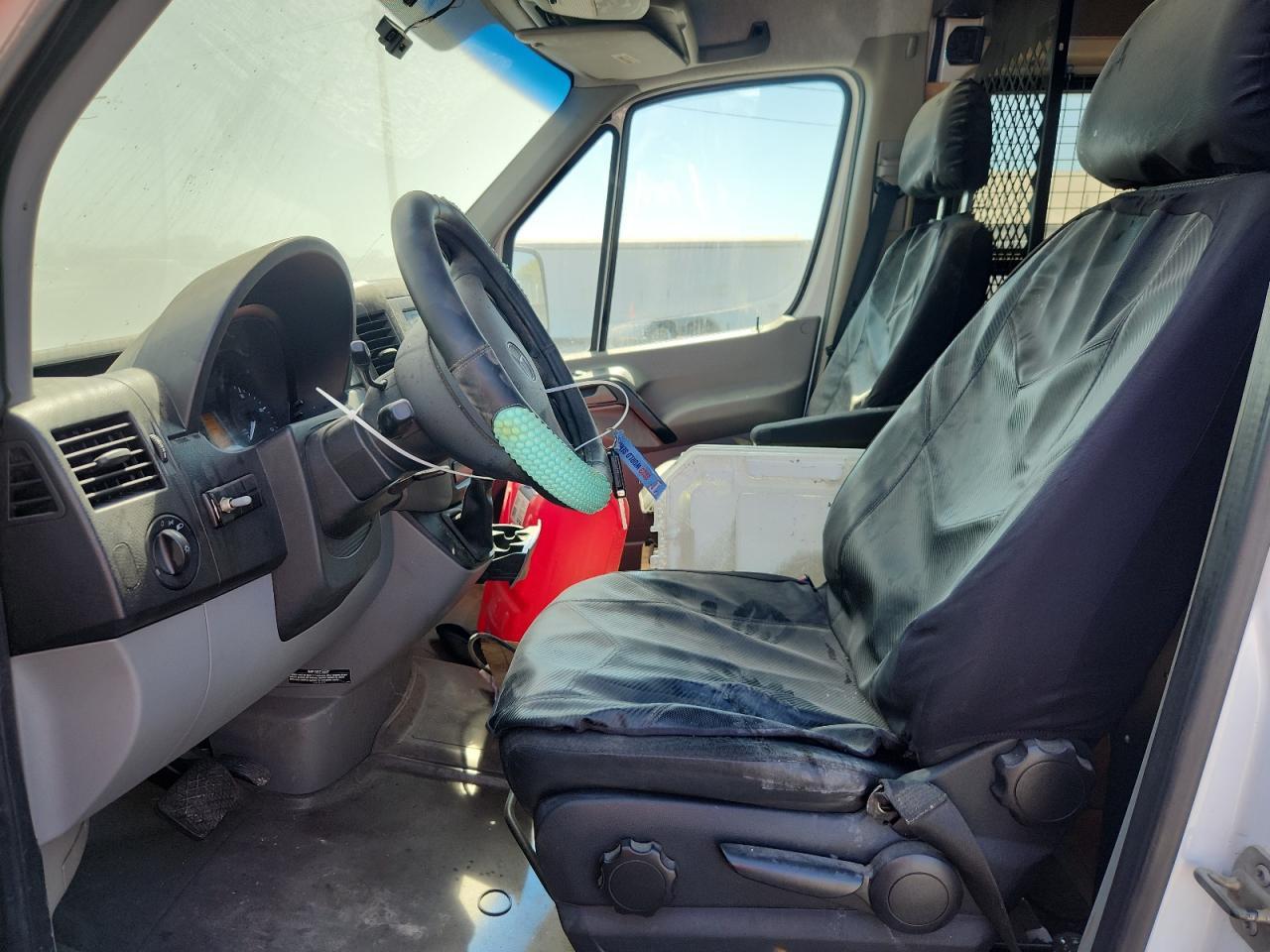 2011 Mercedes-Benz Sprinter 2500 - Image 7