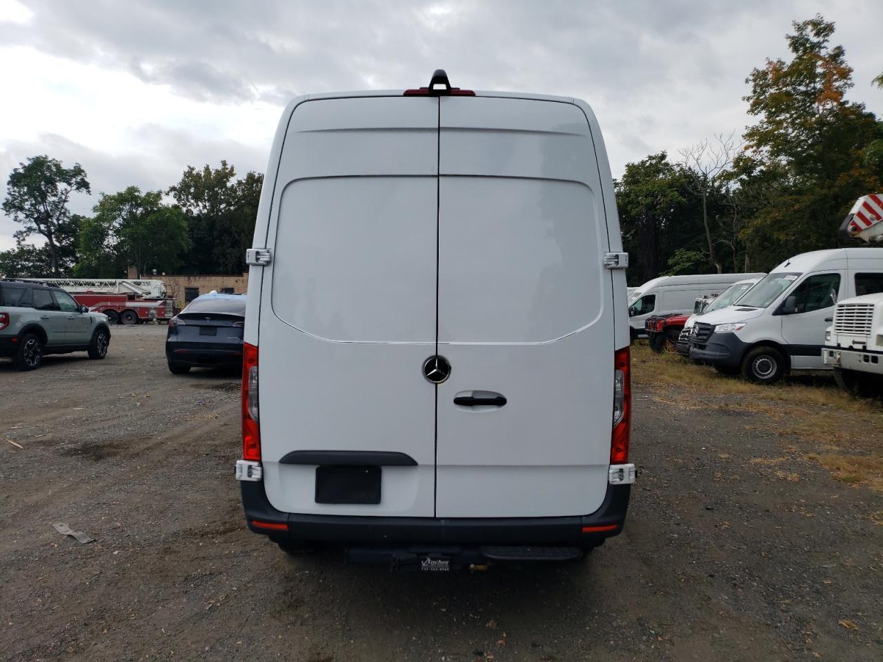 2024 Mercedes-Benz Sprinter 2500 - Фото 6