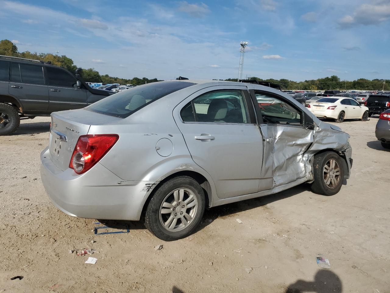 2014 Chevrolet Sonic Lt - Фото 3