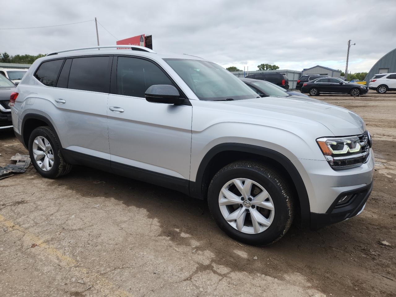 2018 Volkswagen Atlas Se - Фото 4