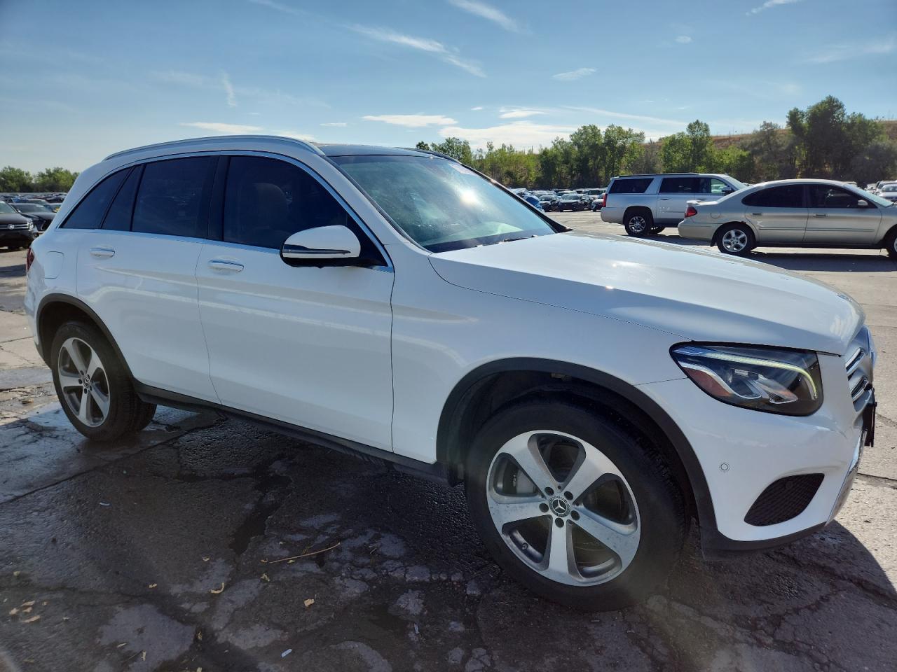 2017 Mercedes-Benz Glc 300 4Matic - Image 4