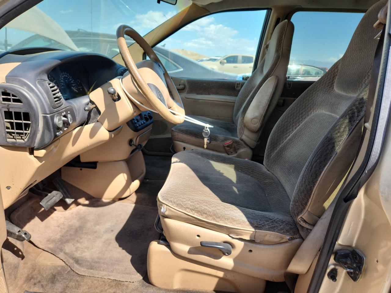 2000 Dodge Grand Caravan Se - Фото 7