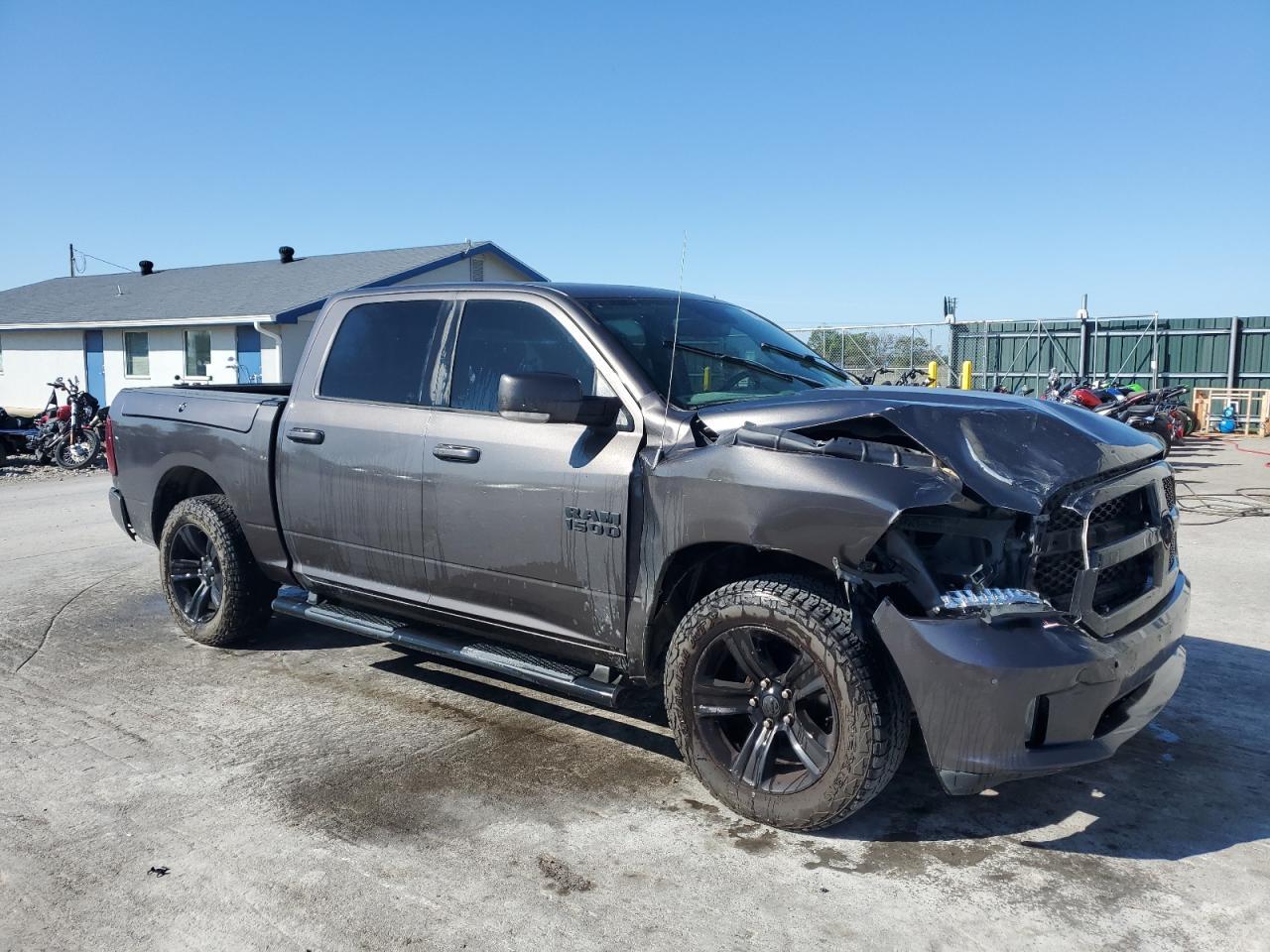 2018 Ram 1500 Sport - Фото 4