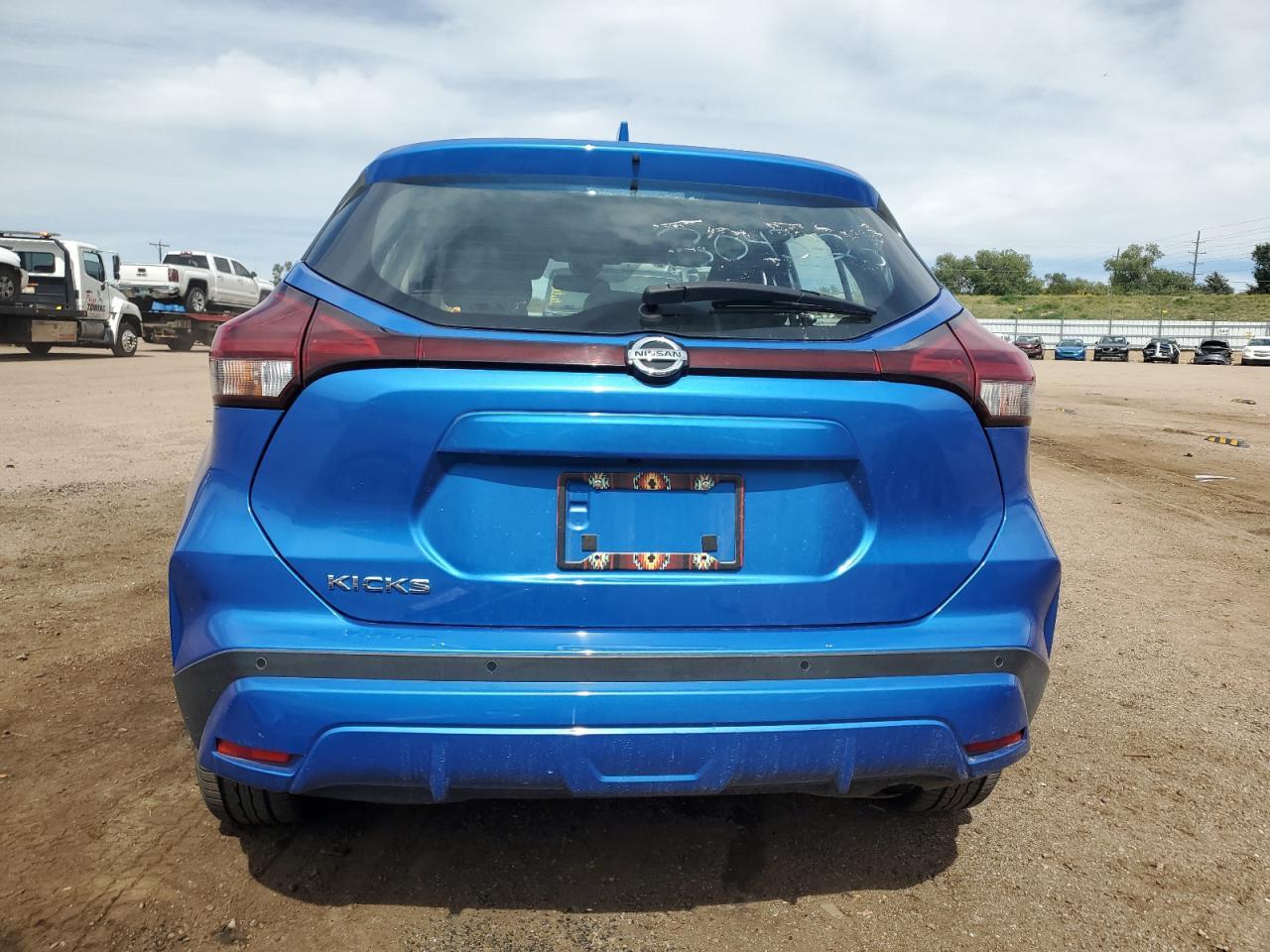 2021 Nissan Kicks S - Image 6