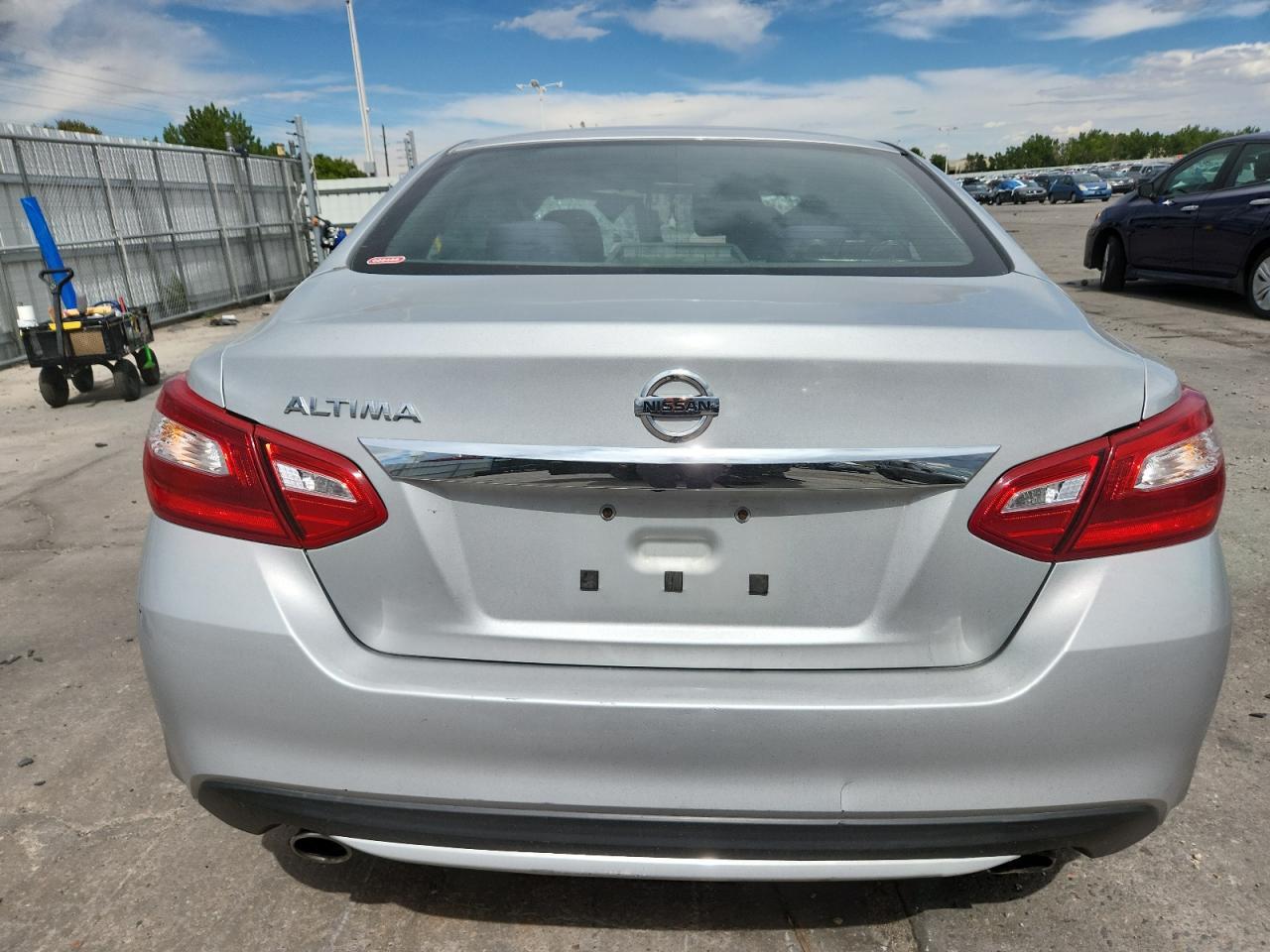 2017 Nissan Altima 2.5 - Фото 6