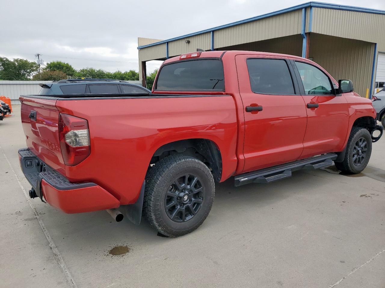 2021 Toyota Tundra Crewmax Sr5 - Image 3
