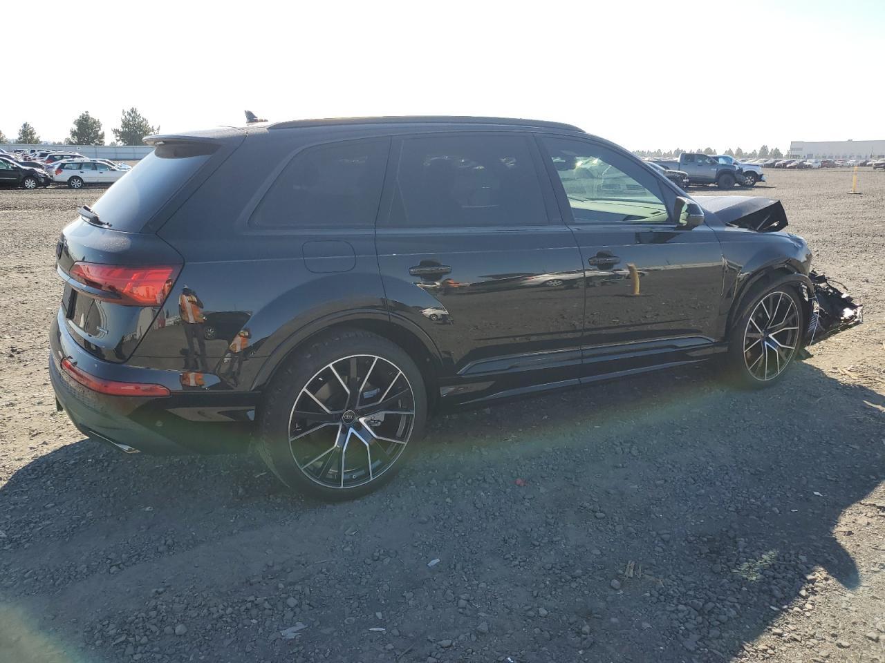 2025 Audi Q7 Prestige - Фото 3