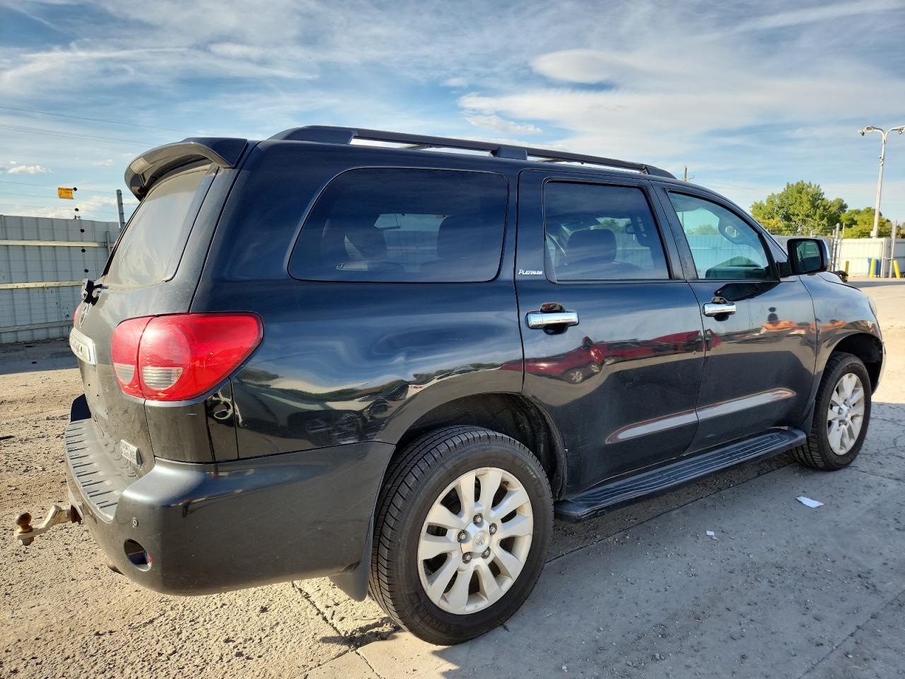 2012 Toyota Sequoia Platinum - Фото 3