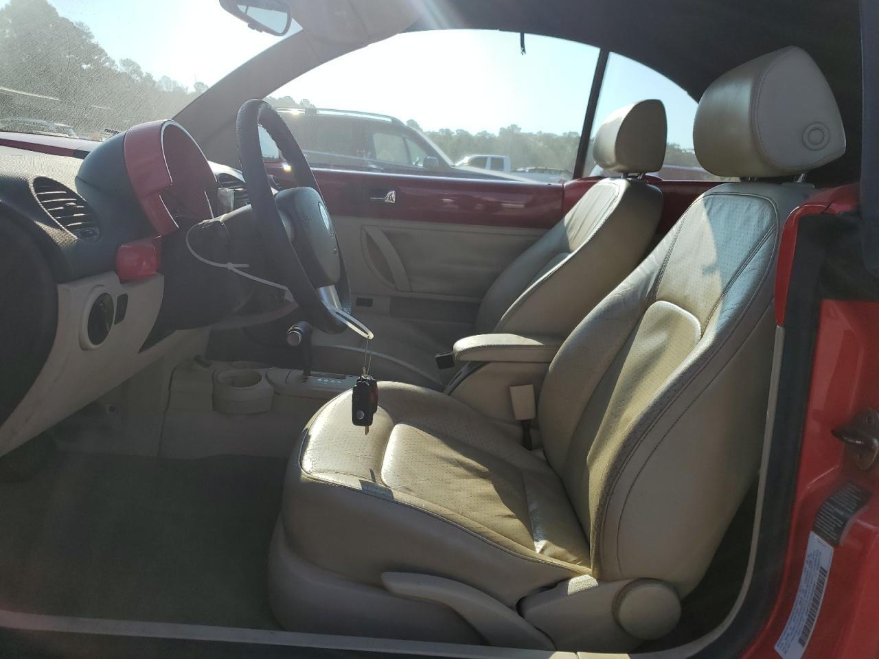 2004 Volkswagen New Beetle Gls - Фото 7