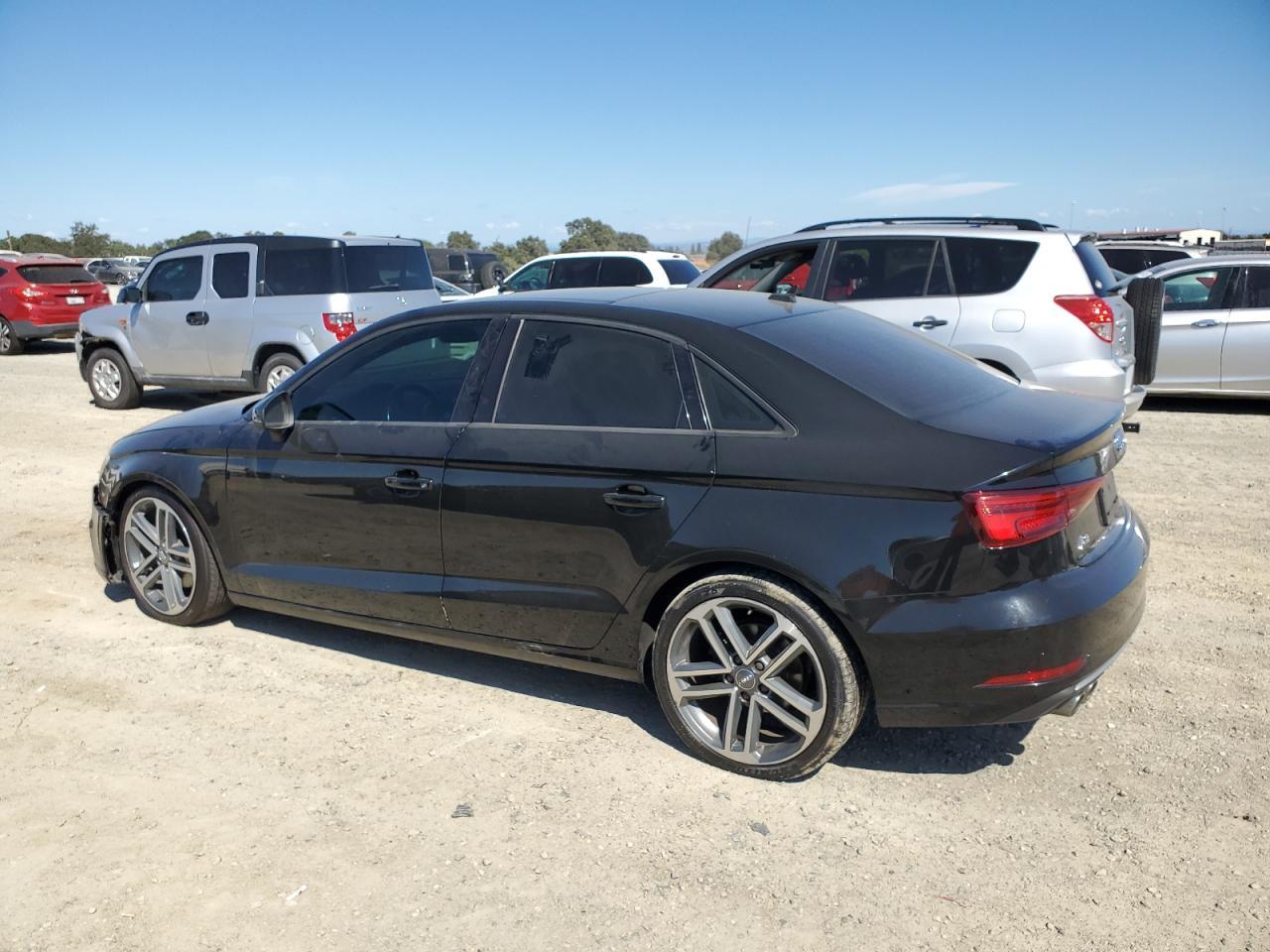 2017 Audi A3 Premium - Фото 2