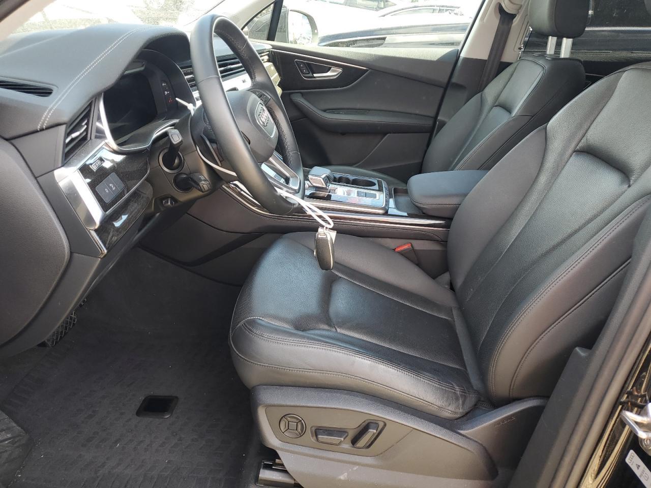 2023 Audi Q7 Premium Plus - Image 7