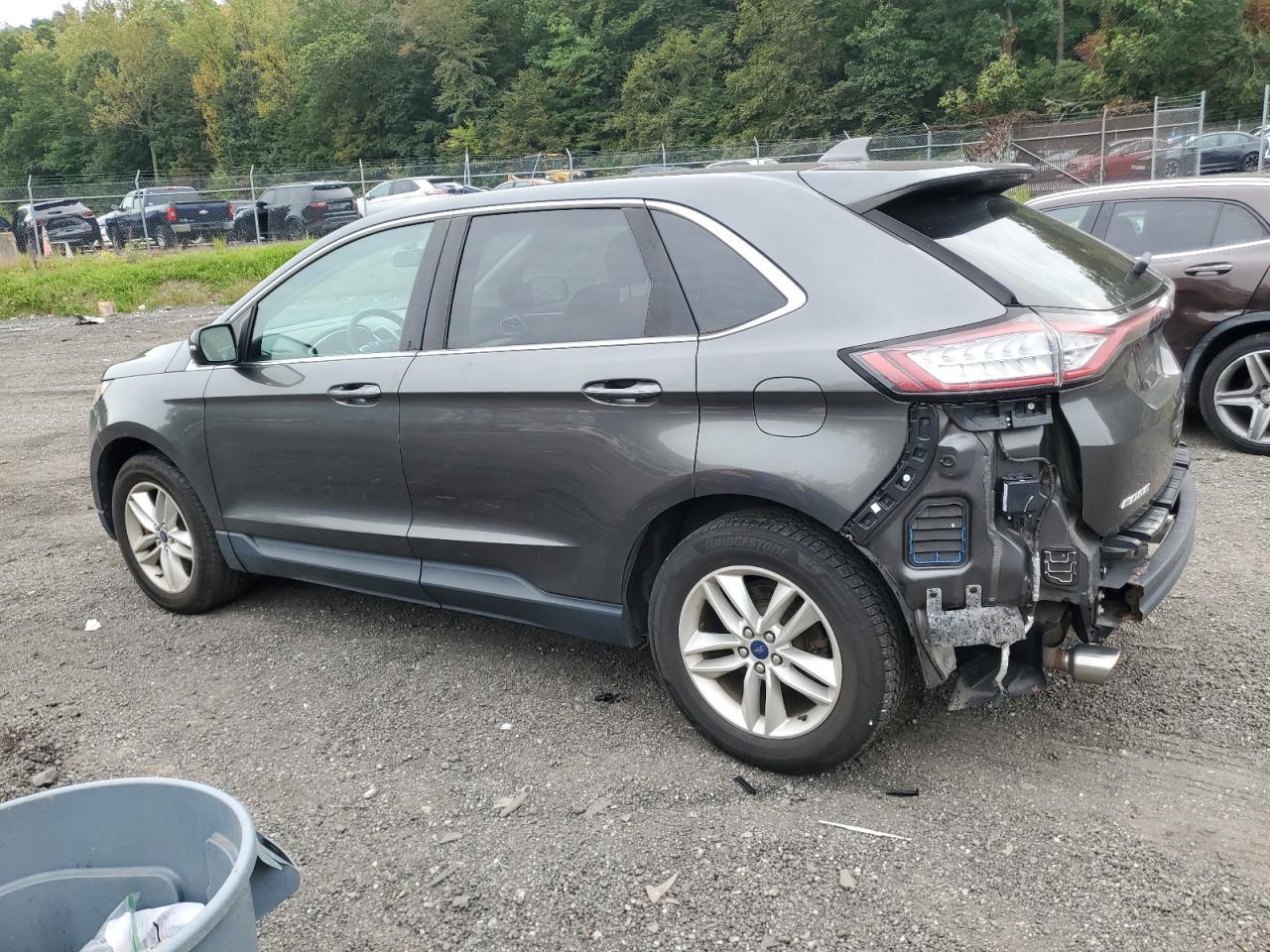 2016 Ford Edge Sel - Image 2