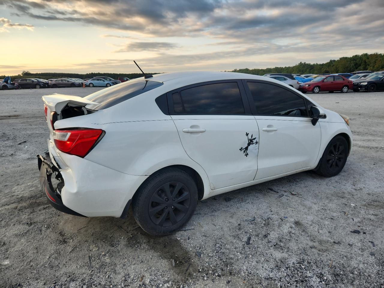 2013 Kia Rio - Image 3