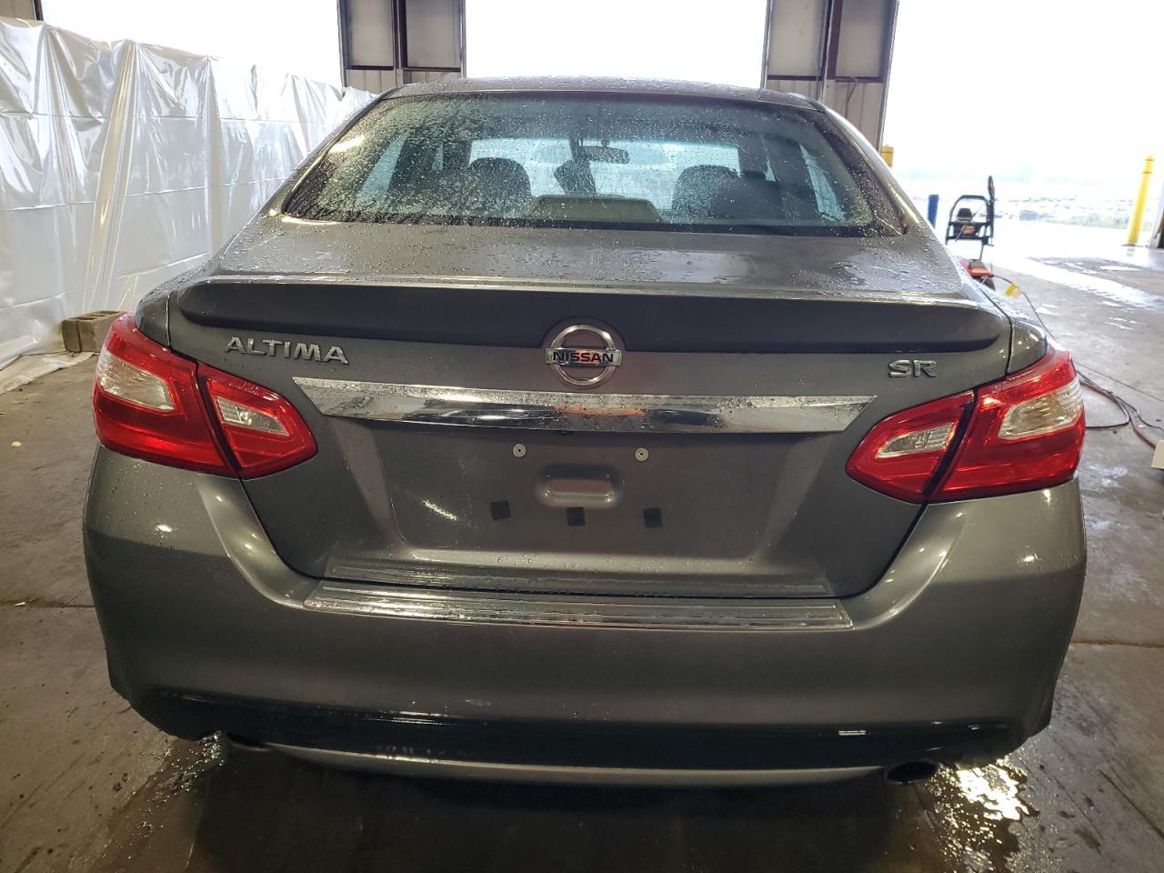 2016 Nissan Altima 2.5 Sr - Image 6