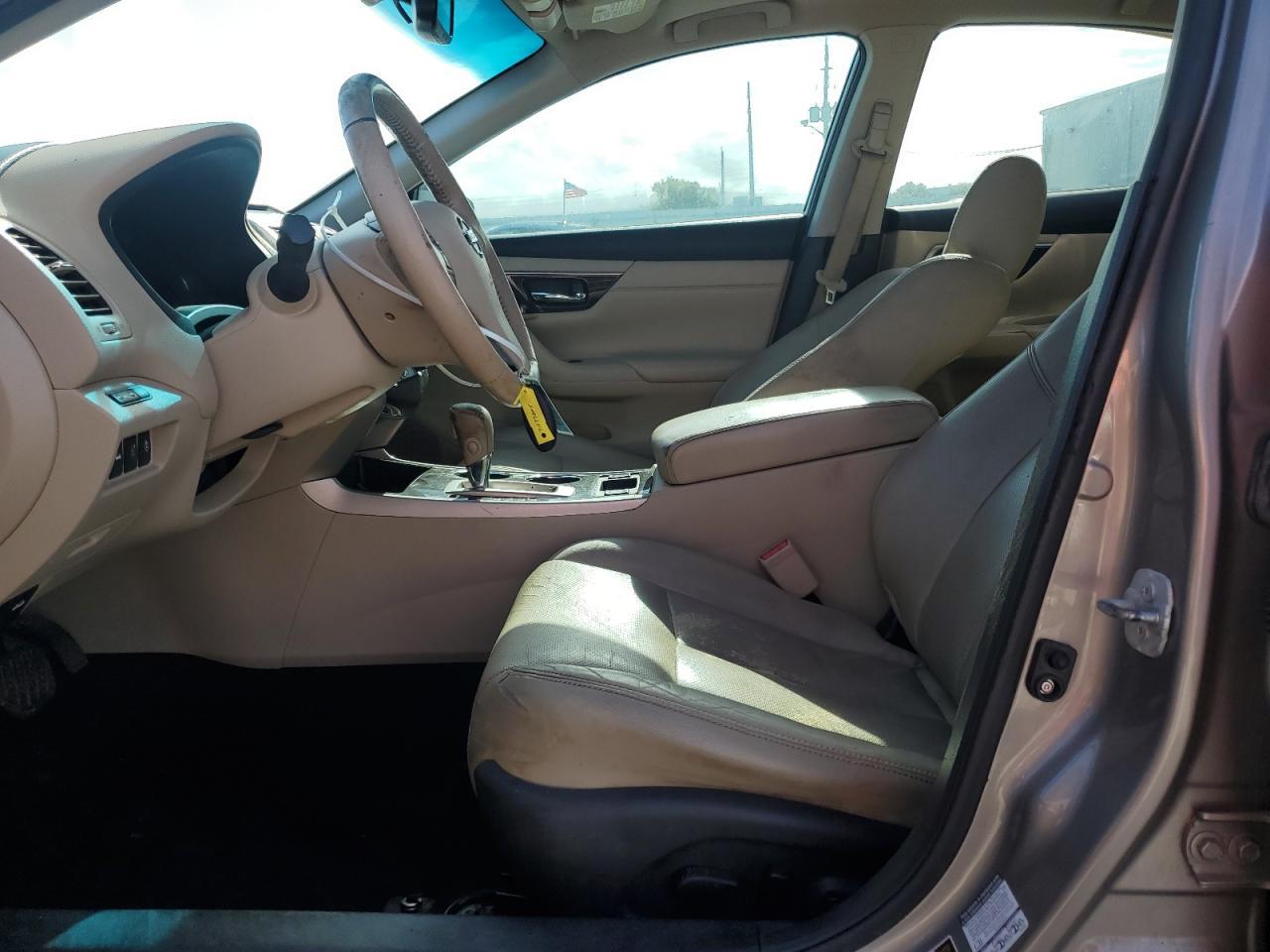 2015 Nissan Altima 2.5 - Фото 7