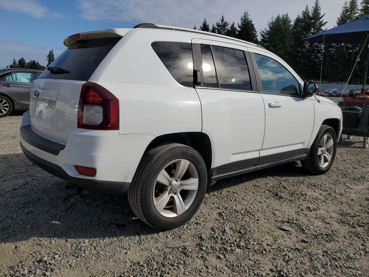 2016 Jeep Compass Sport - Фото 3