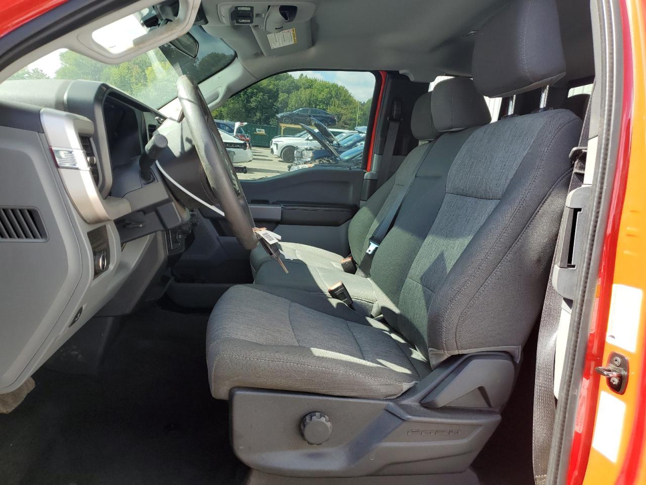 2024 Ford F250 Super Duty - Фото 7