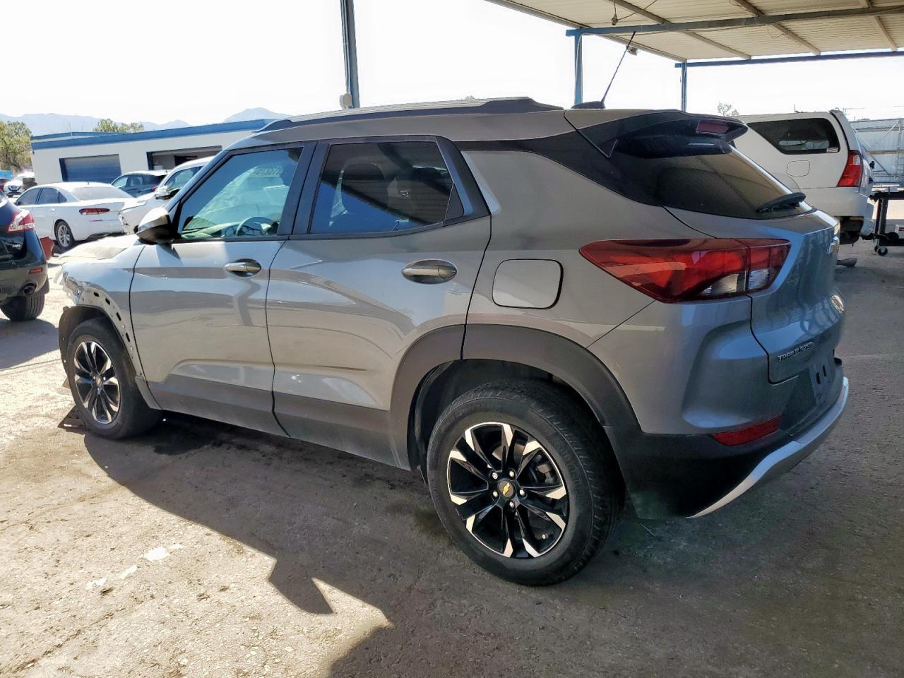 2023 Chevrolet Trailblazer Lt - Image 2