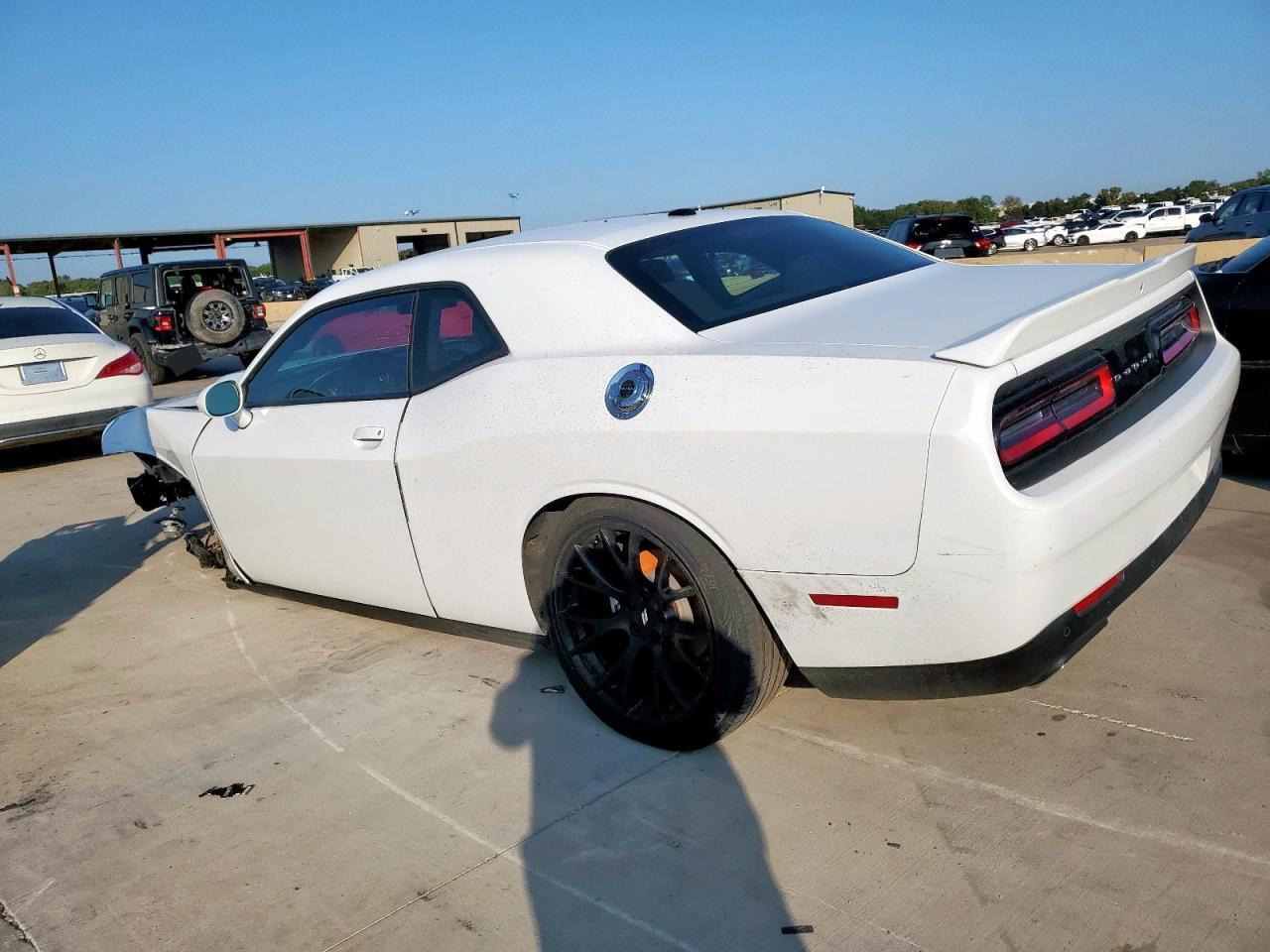 2022 Dodge Challenger R/T - Фото 2