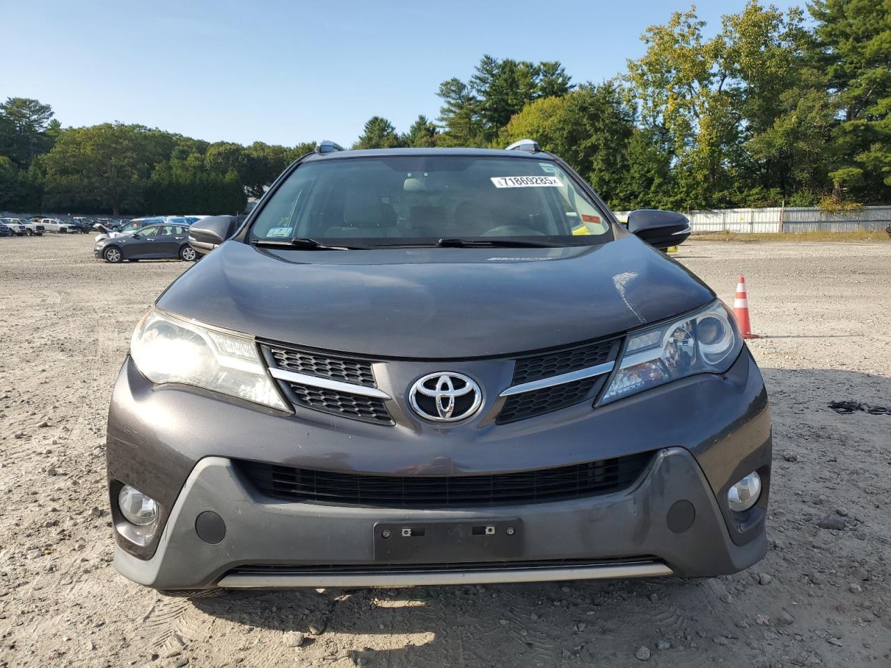2015 Toyota Rav4 Limited - Image 5