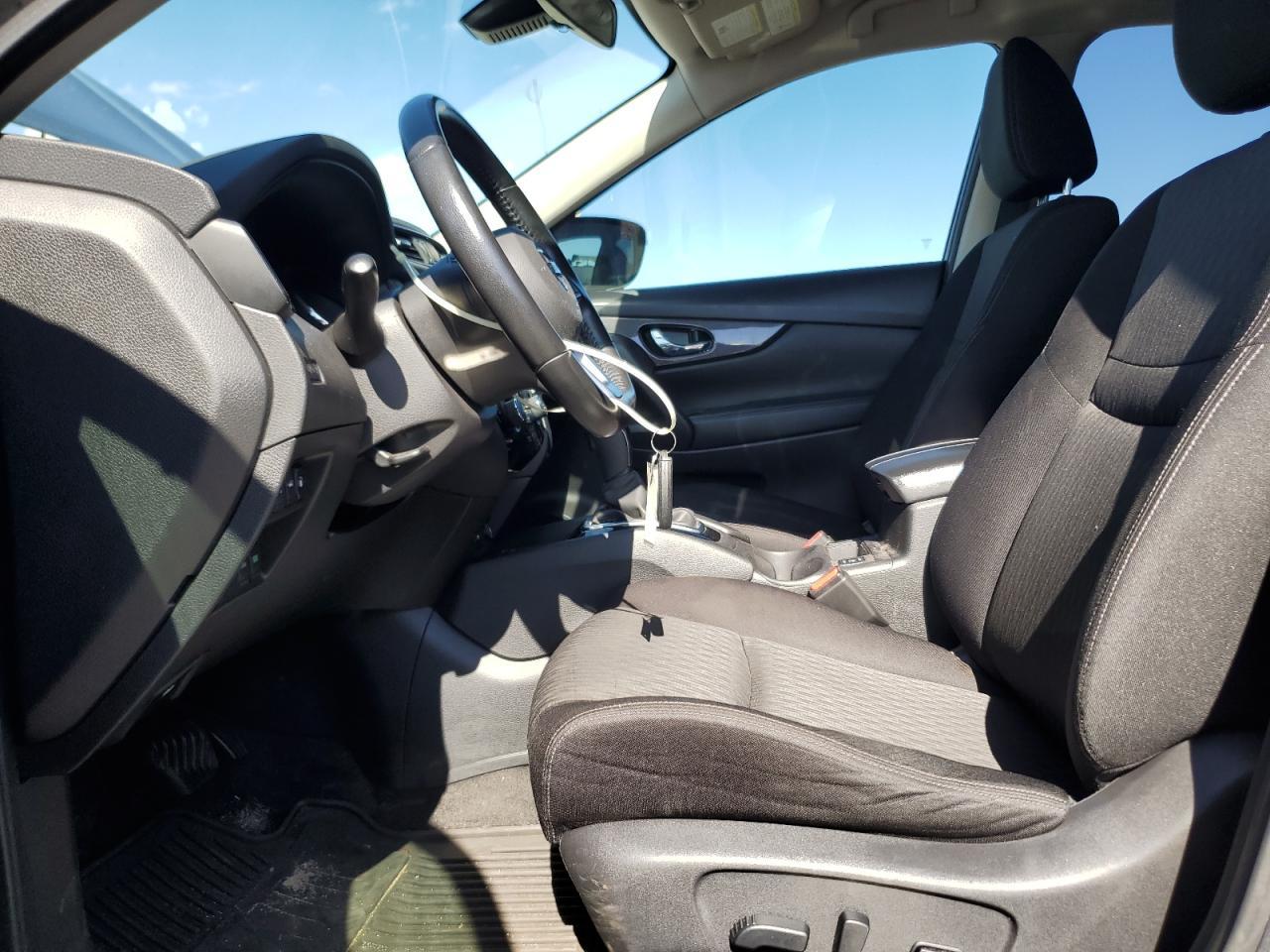 2019 Nissan Rogue S - Image 7