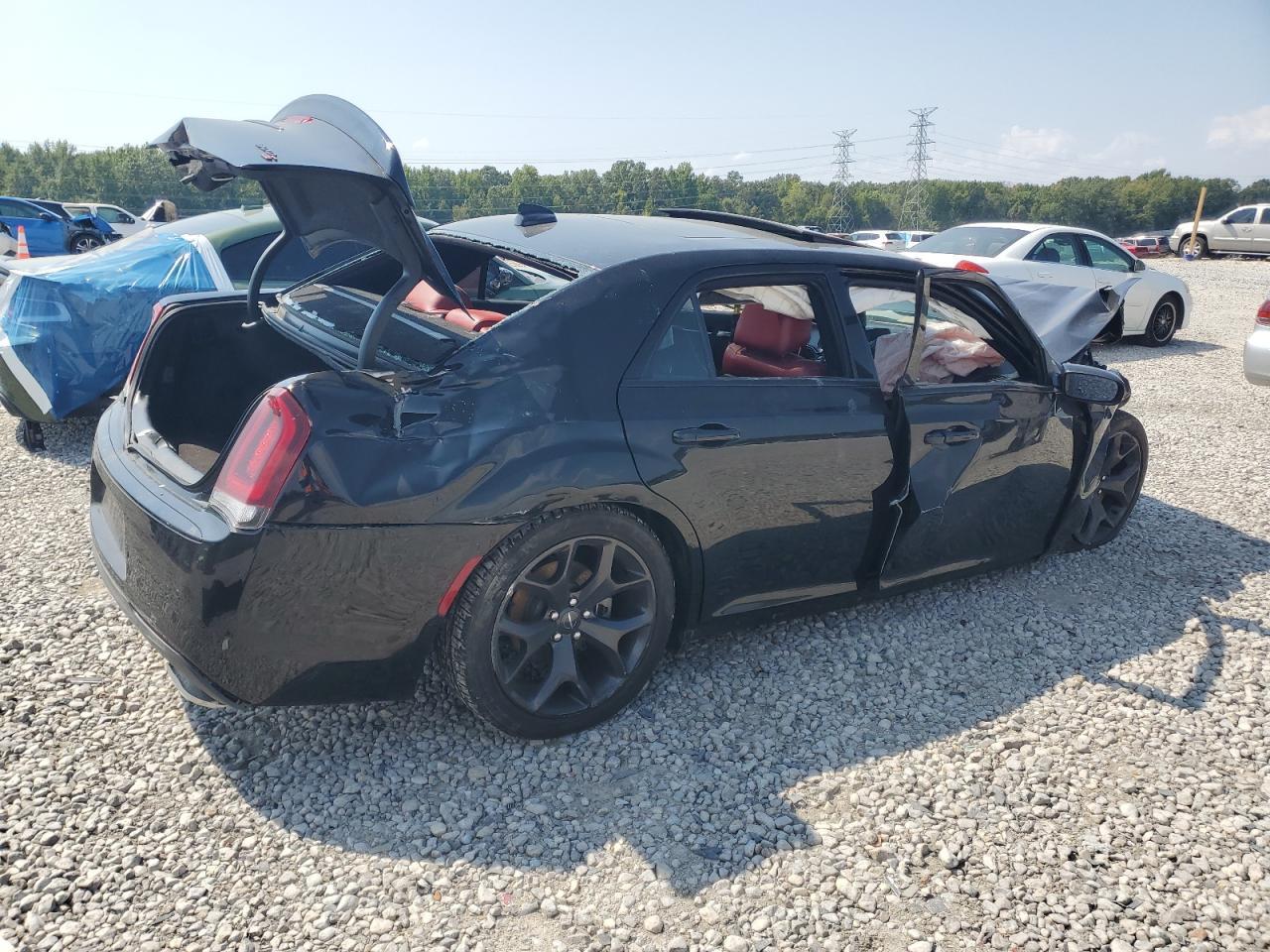 2021 Chrysler 300 S - Фото 3