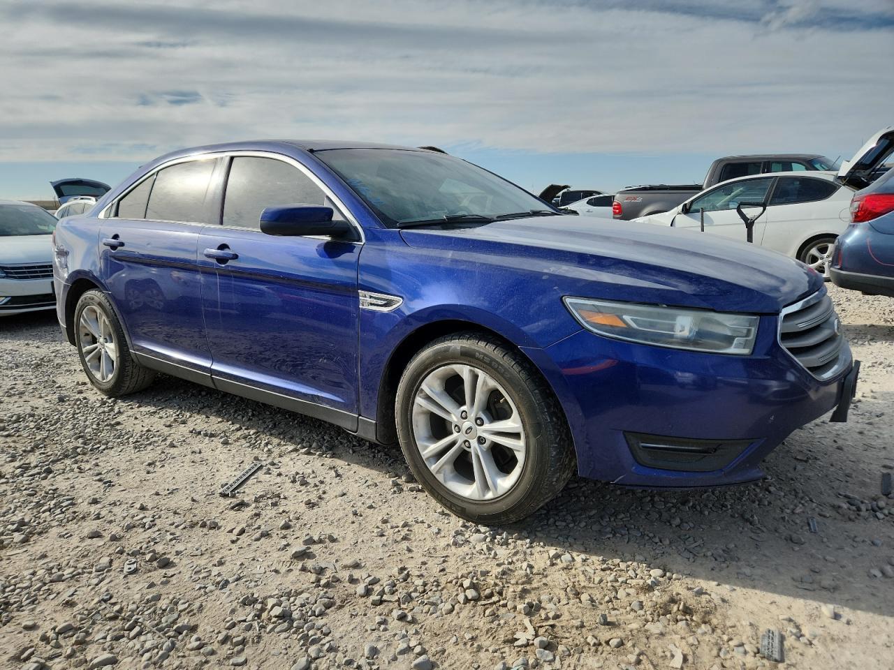 2015 Ford Taurus Sel - Image 4