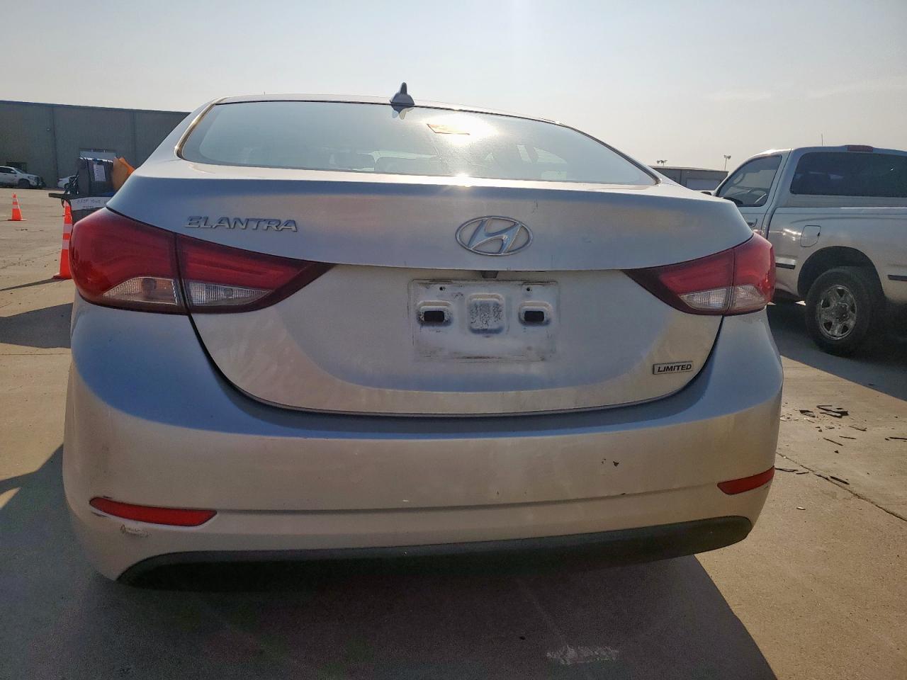 2015 Hyundai Elantra Se - Фото 6