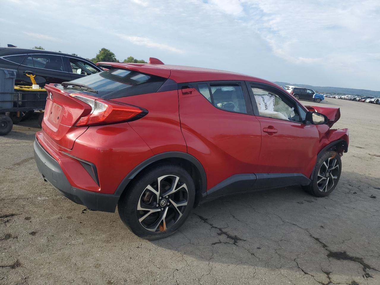 2021 Toyota C-Hr Xle - Фото 3