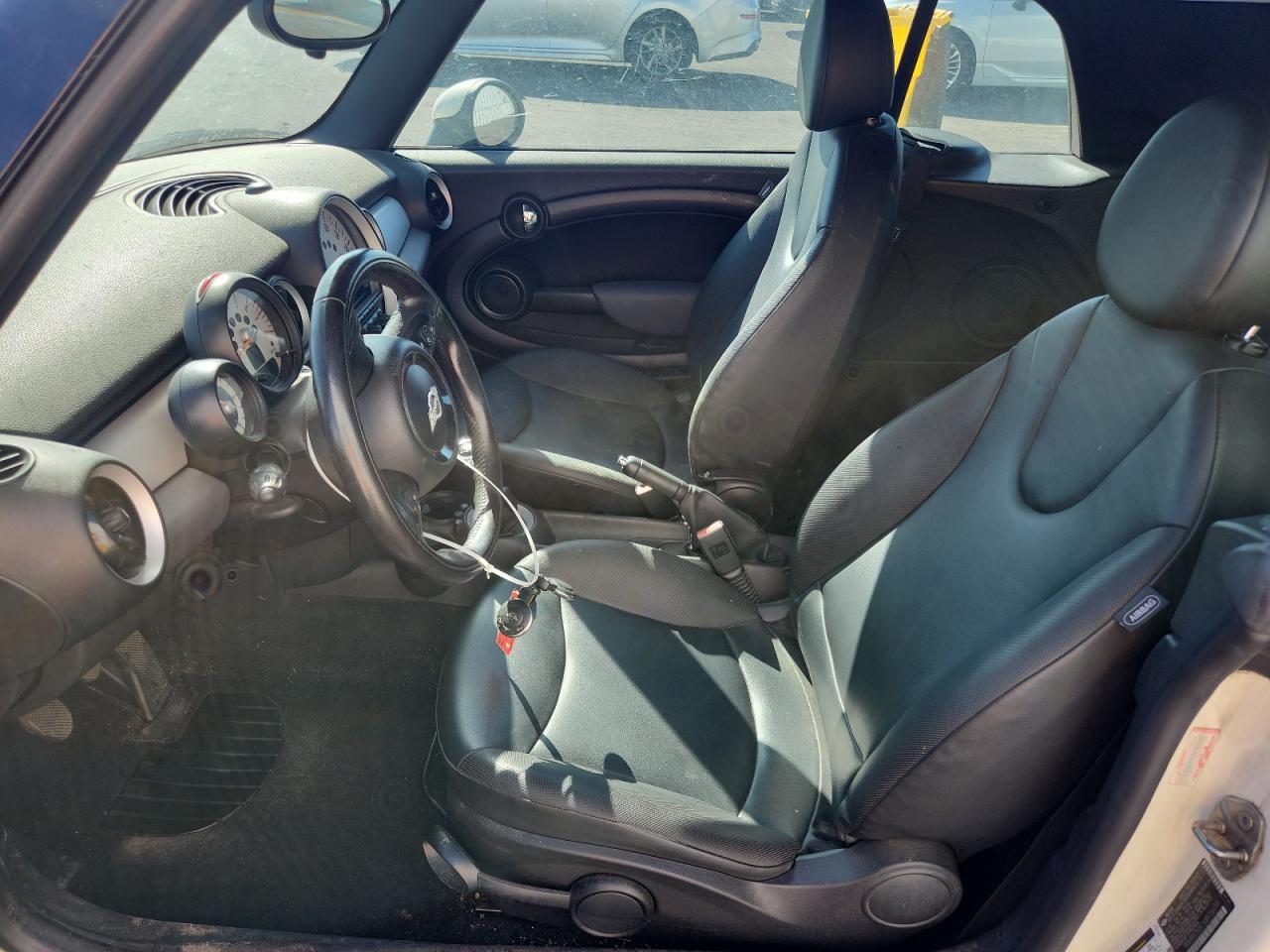 2011 Mini Cooper - Image 7