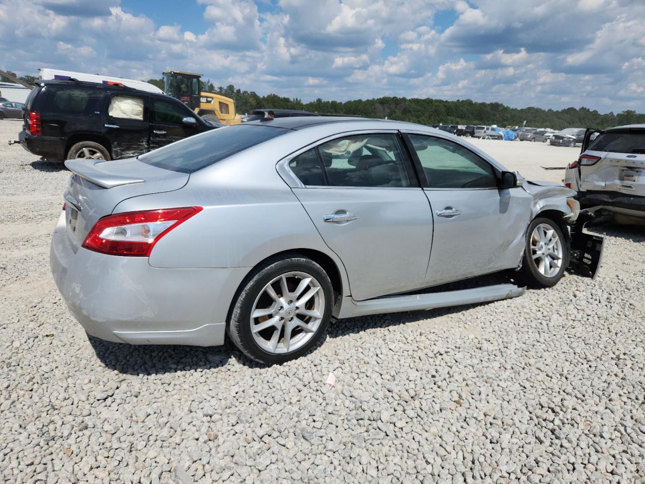 2010 Nissan Maxima S - Фото 3