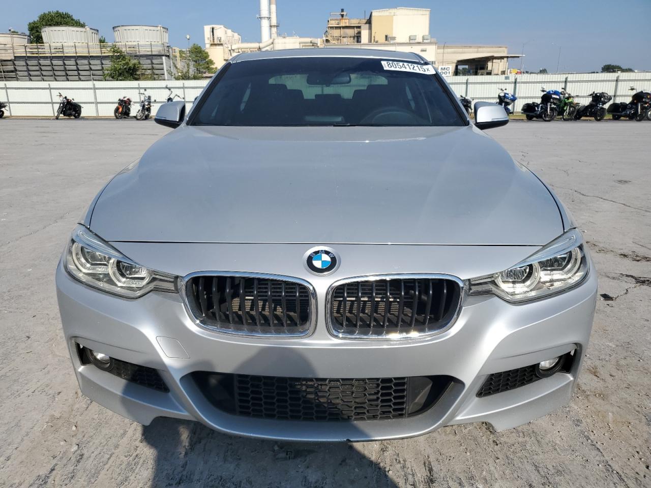 2018 BMW 330E - Image 5
