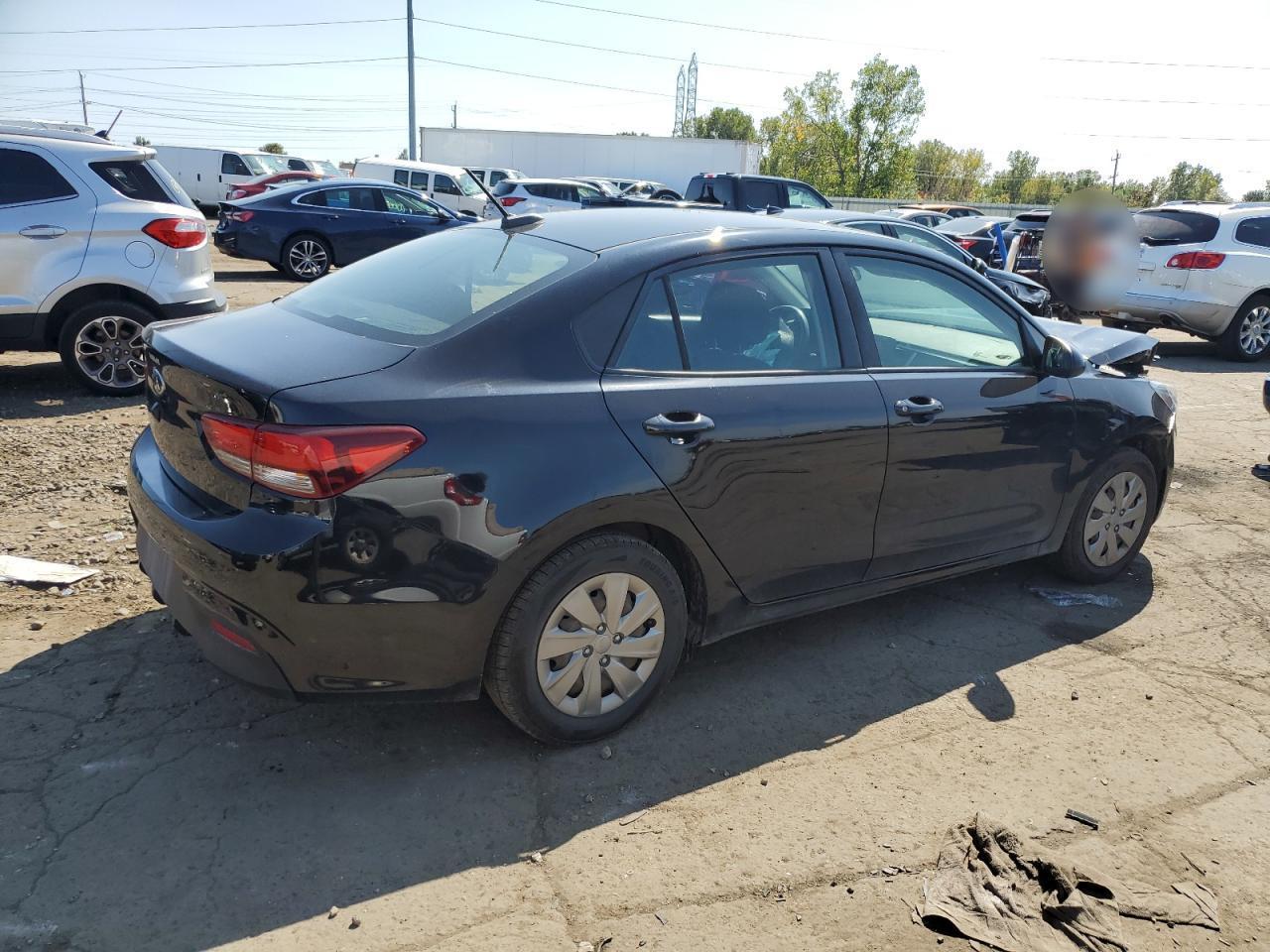 2019 Kia Rio S - Фото 3