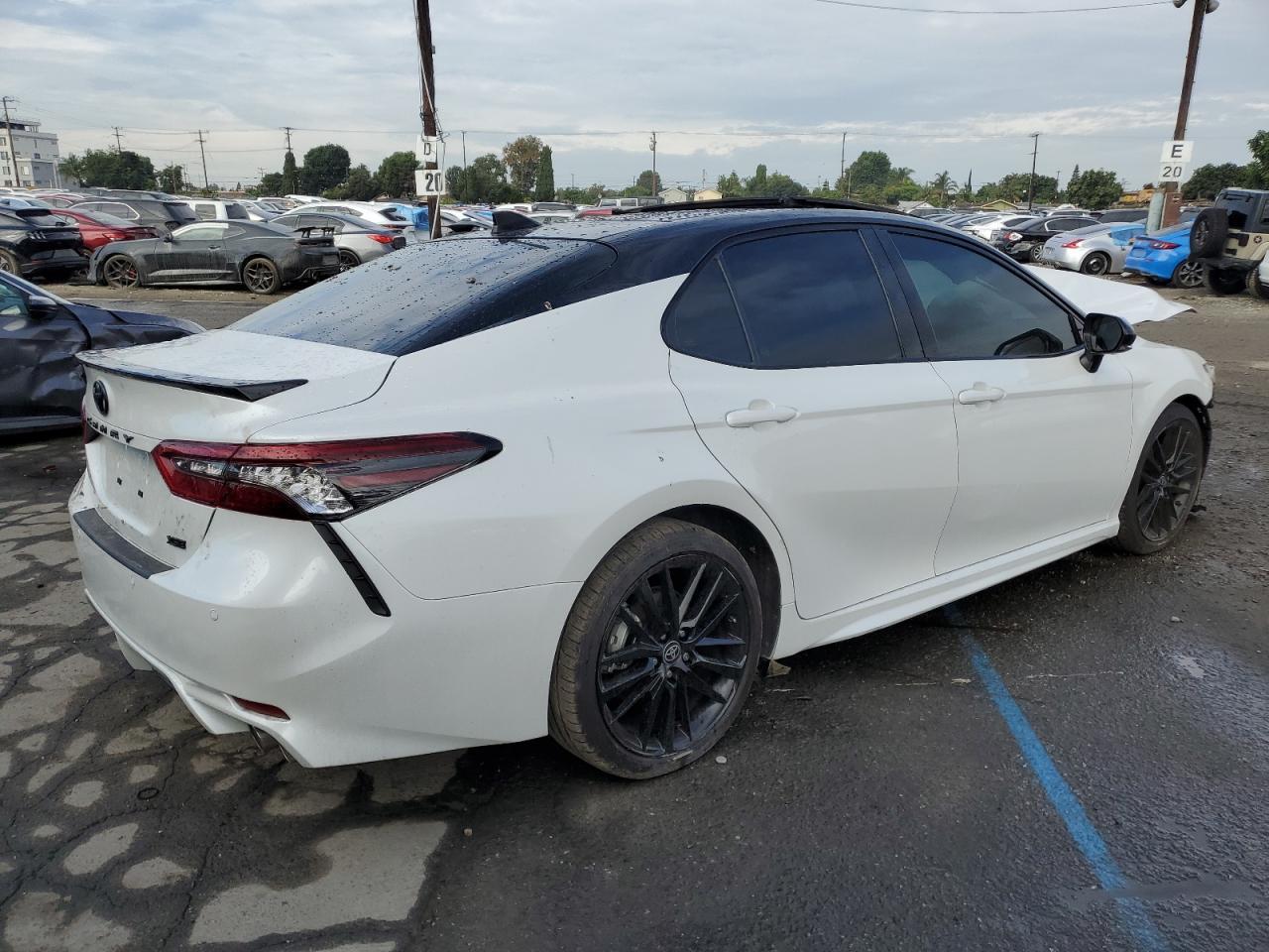 2024 Toyota Camry - Фото 3