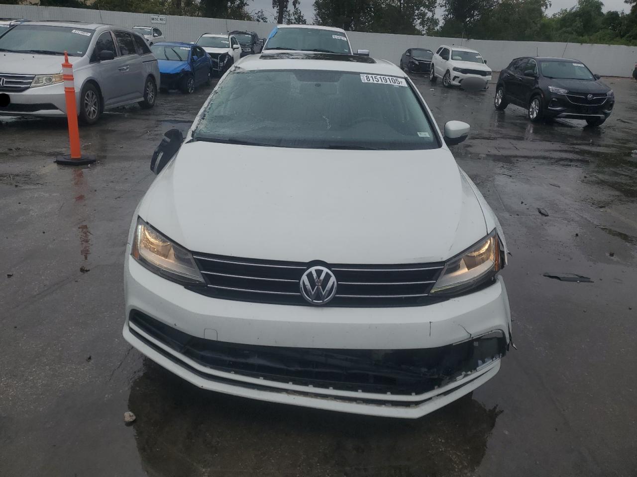 2017 Volkswagen Jetta Se - Фото 5