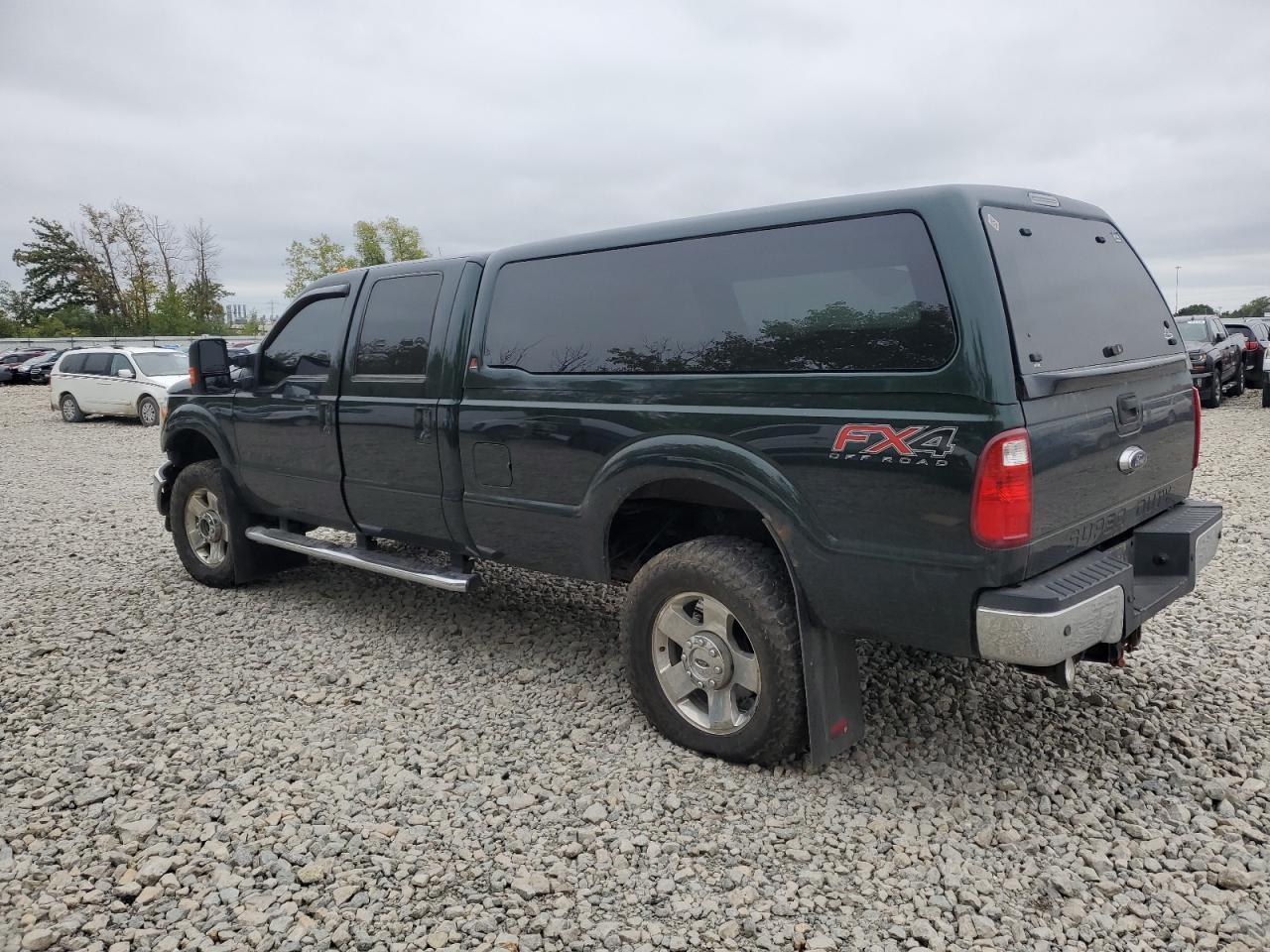 2015 Ford F350 Super Duty - Фото 2