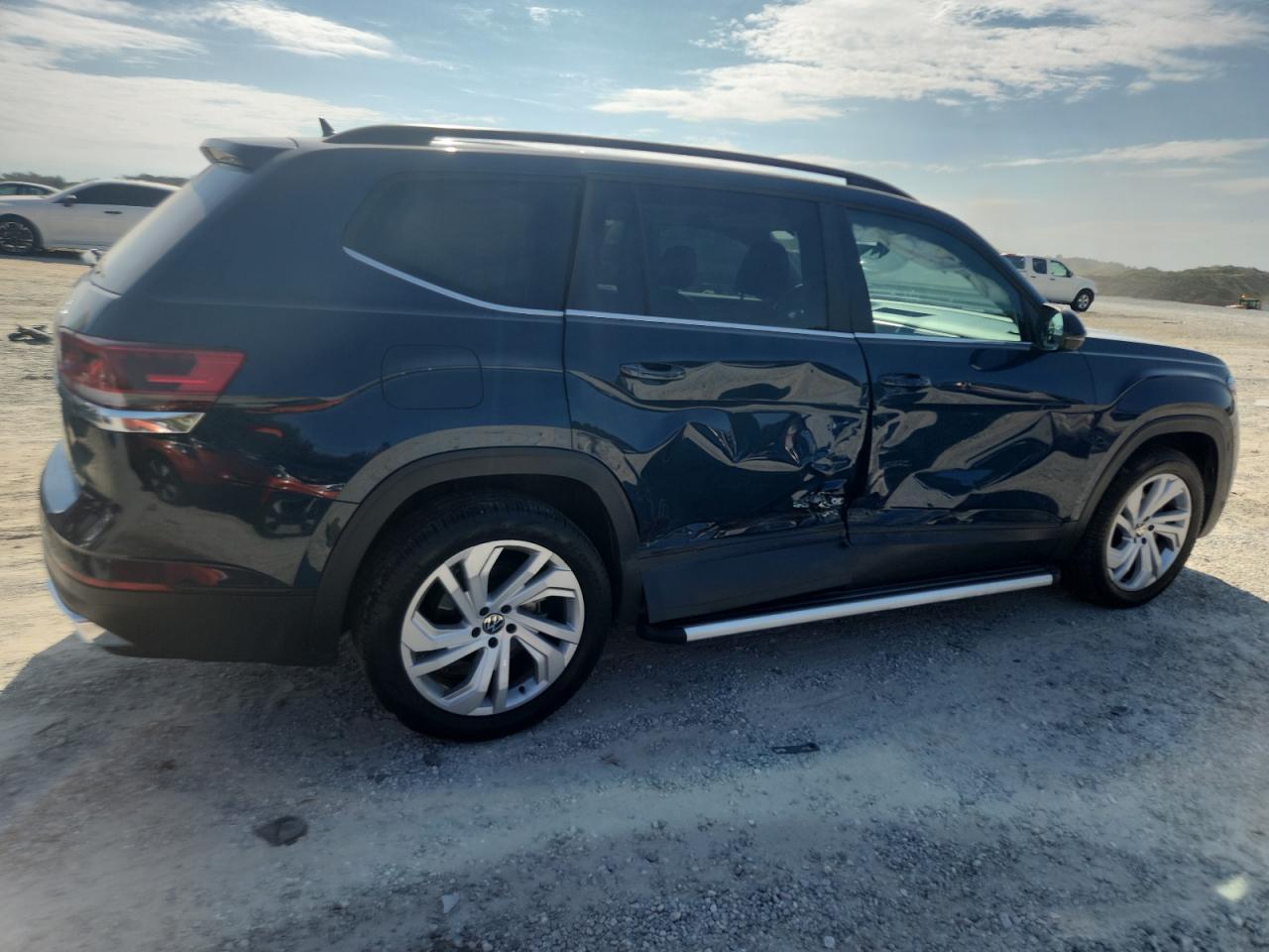 2021 Volkswagen Atlas Se - Фото 3